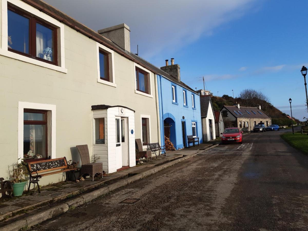Song Of The Sea, Selkie House Bed & Breakfast Helmsdale Exterior photo